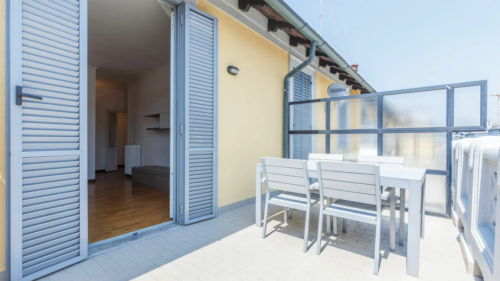 Suitelowcost - Central Station Milan Apartment
